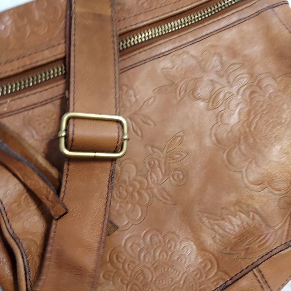 Fossil Sasha Floral Tooled Stitched British Tan Leather Crossbody Bag Boho - Picture 8 of 16